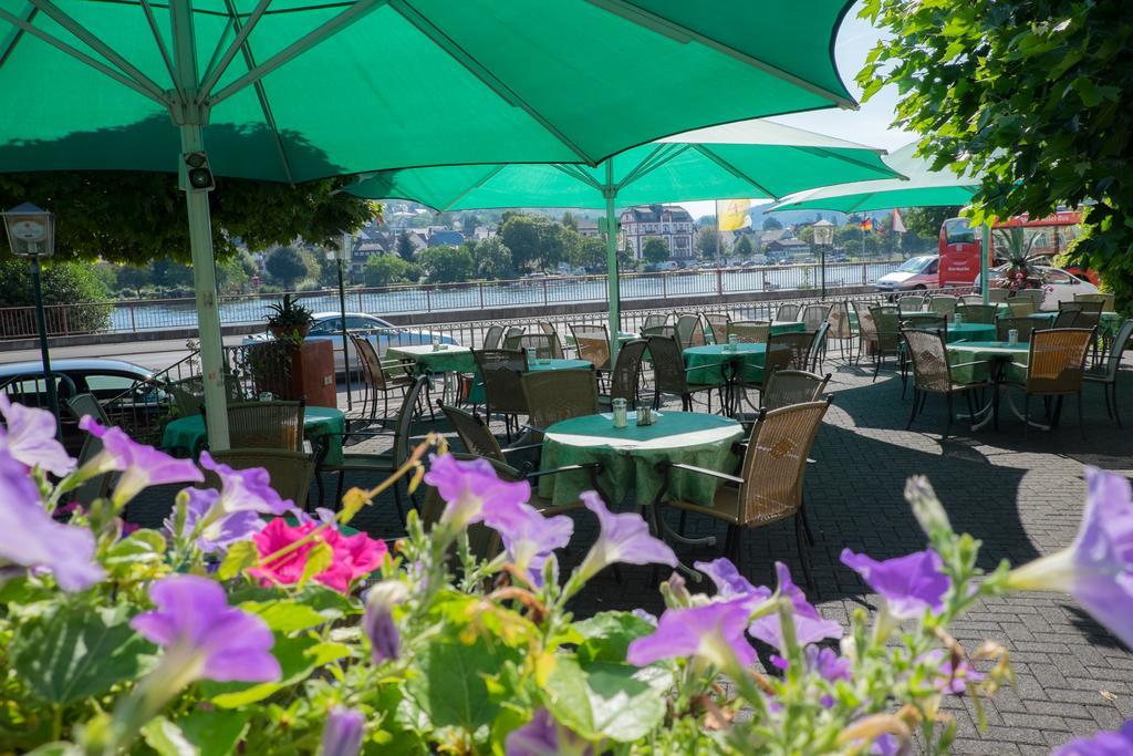 Panorama-Cafe Moselgarten Alf Exterior foto